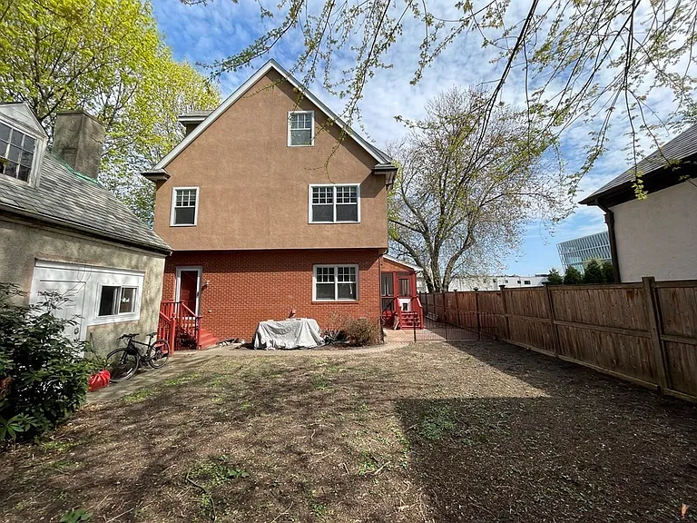 155 Amory St — Photo 30