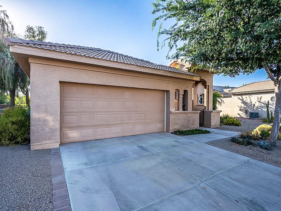 1st image of 24520 S Desert Trail Dr