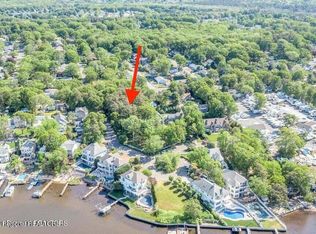 95 Fairview Ave, Brick, NJ 08724