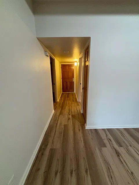 2 bed, 1.5 bath, 980 sqft, $1,875 — Photo 2