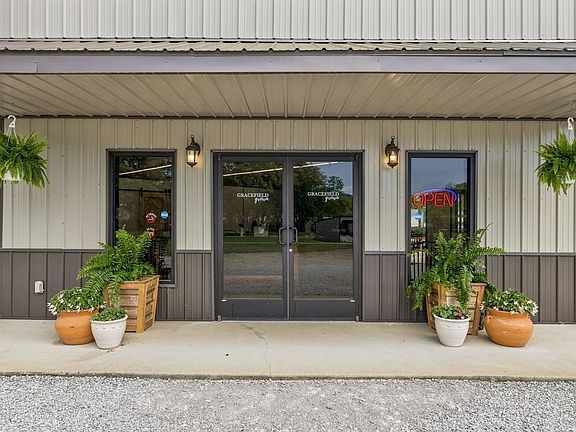 21st image of 2461 Bodenham Rd