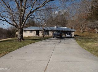 295 Old Forge Ridge Rd, Harrogate, TN 37752