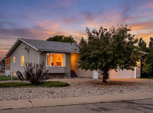 2701 E 24th Ave, Nanton, AB T0L 1R0