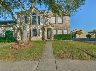 851 Whelton Dr, Pasadena, TX 77503
