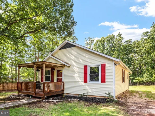 15012 Comfort Ln, Mineral, VA 23117