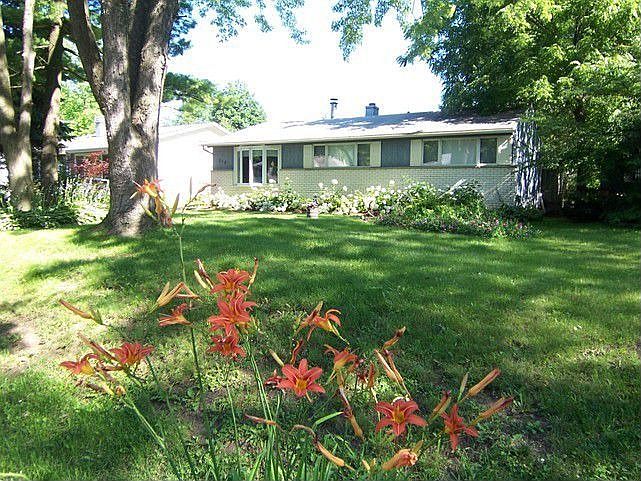 1st image of 272 Normandy Ln