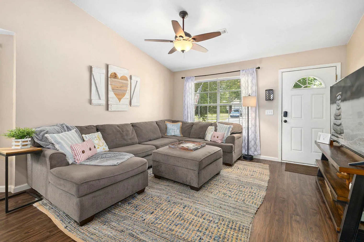 2 bed, 2.0 bath, 839 sqft, $3,744 — Photo 1
