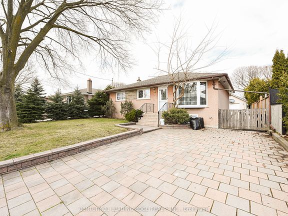 2nd image of 34 Paragon Rd