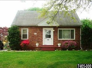 307 Greystone Rd, York, PA 17402