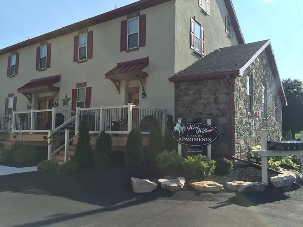 21 Sprecher Rd APT 1, Willow Street, PA 17584