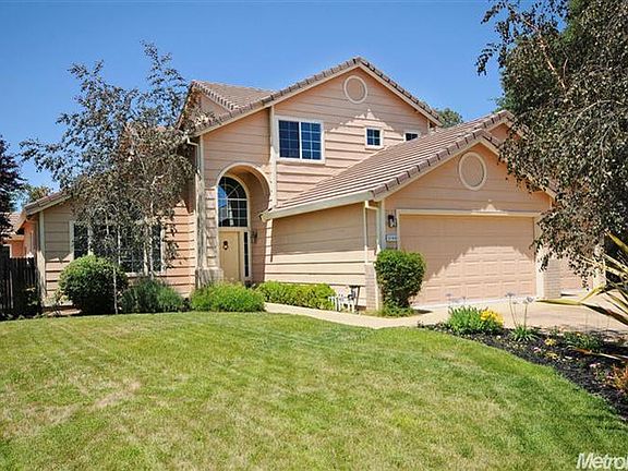 2nd image of 3749 Malachite Way