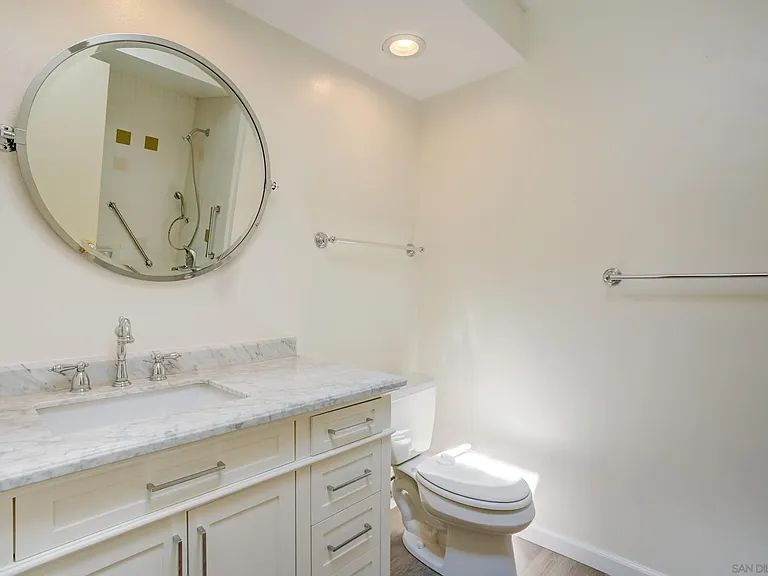 7415 Caminito Rialto — Photo 20