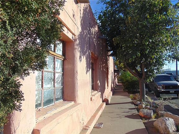 4th image of 3700 Rivera Ave