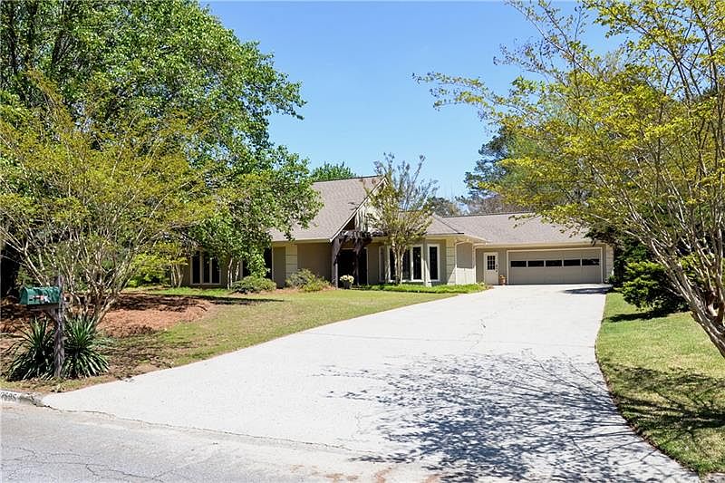 1st image of 12505 Silver Fox Ct