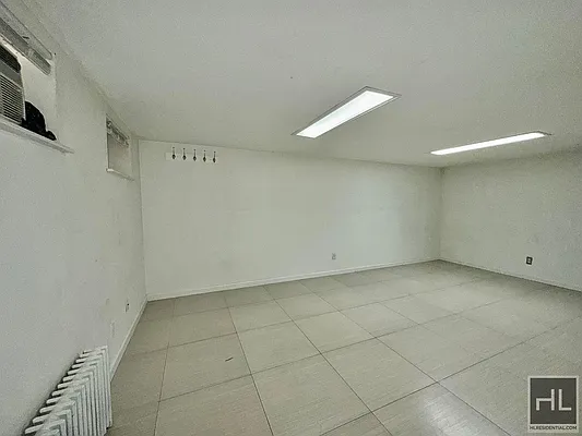Rented by Highline Residential | media 10