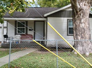 6702 Locust St, Hitchcock, TX 77563