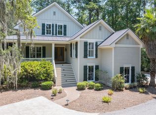 6 Woodstock Ct, Hilton Head Island, SC 29928