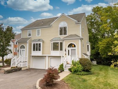 37 Constitution Ln #125, Danvers, MA, 01923