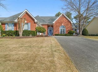489 Running Doe Ct, Suwanee, GA