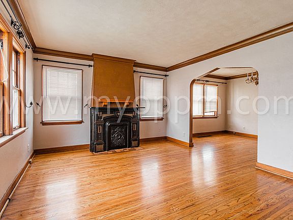 3rd image of 513 N 41st Ave