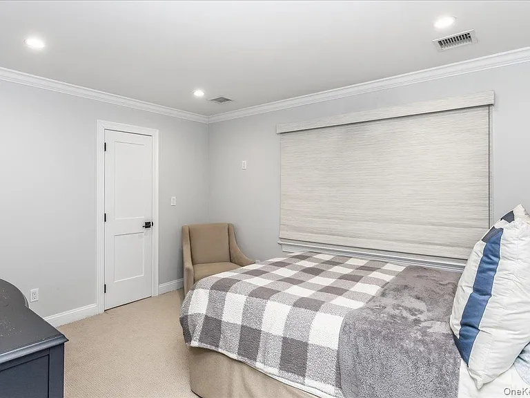 1214 Maple Ave — Photo 21