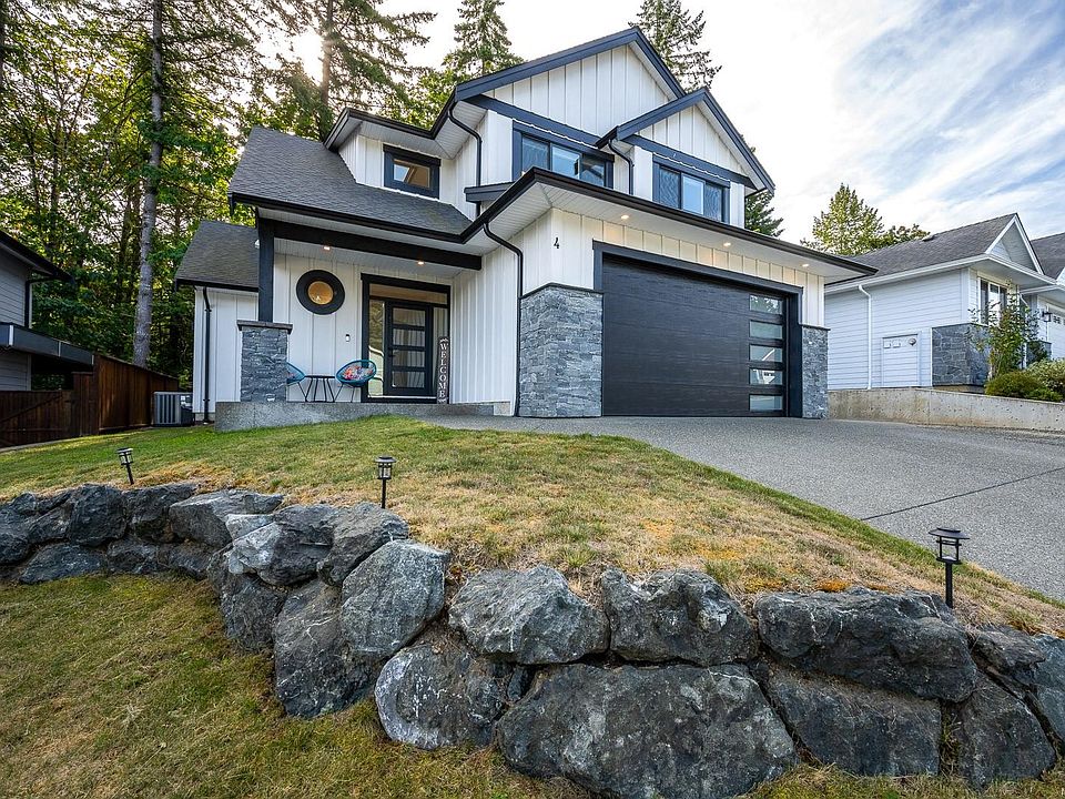 1st image of 2880 Arden Rd #4