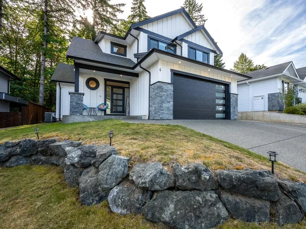 2880 Arden Rd #4, Courtenay, BC V9N 0E9