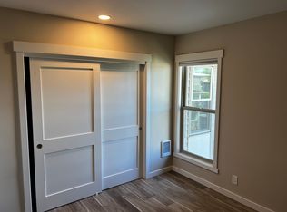 319 101st Ave SE APT 309, Bellevue, WA 98004