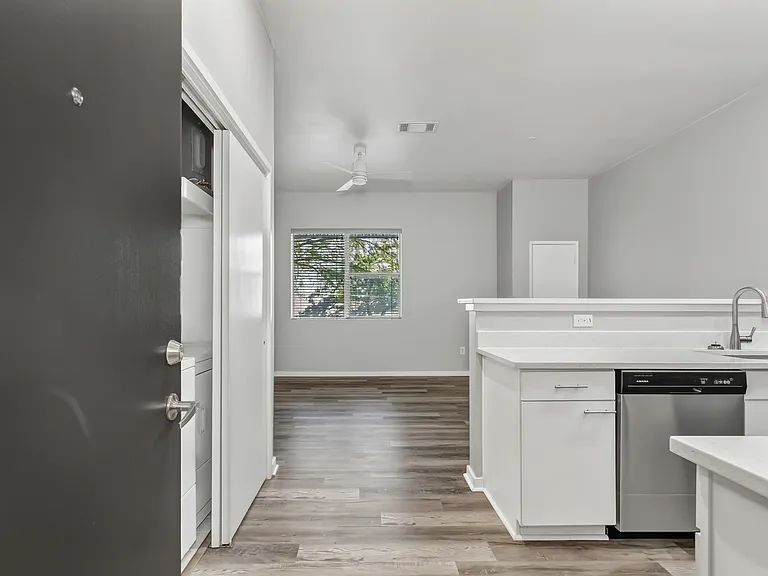 3015 Bryan St #1A — Photo 7
