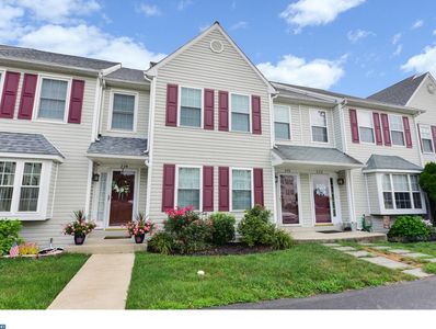 232 Spring Valley Way, Aston, PA, 19014