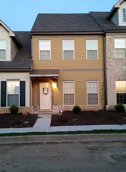 1st image of 2807 Sterlingshire Dr