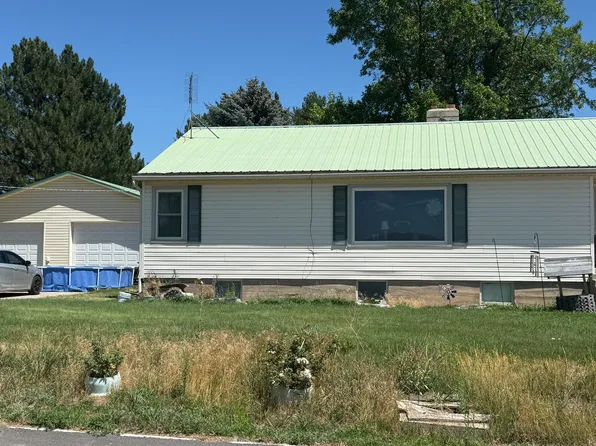 863 S 800 E, Preston, ID 83263