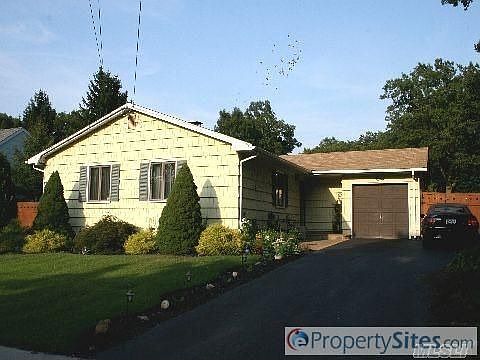 1st image of 80 Mary Ave