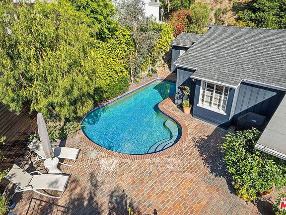 2nd image of 2109 Castilian Dr