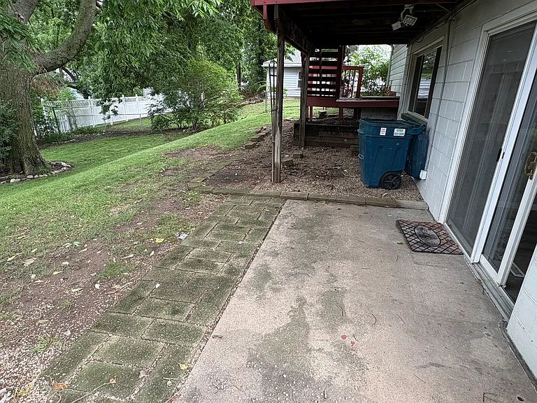3409 N California Ave — Photo 5