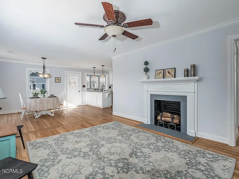 772 Old White Oak Rd — Photo 4