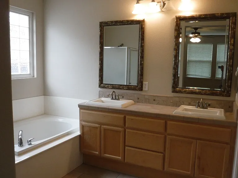 1390 Andleman Ct — Photo 19