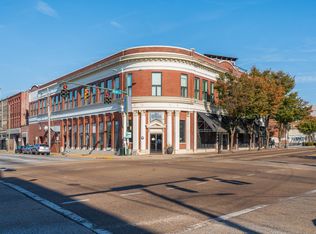 1467 Market St APT 204, Chattanooga, TN 37402