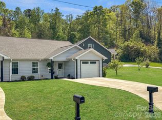 62 E Glenview St, Marion, NC 28752