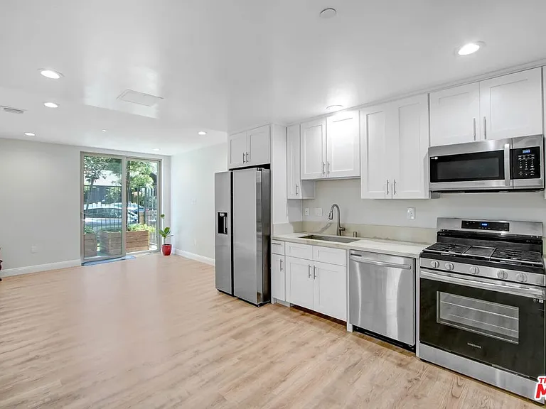 11753 Iowa Ave #103 — Photo 1