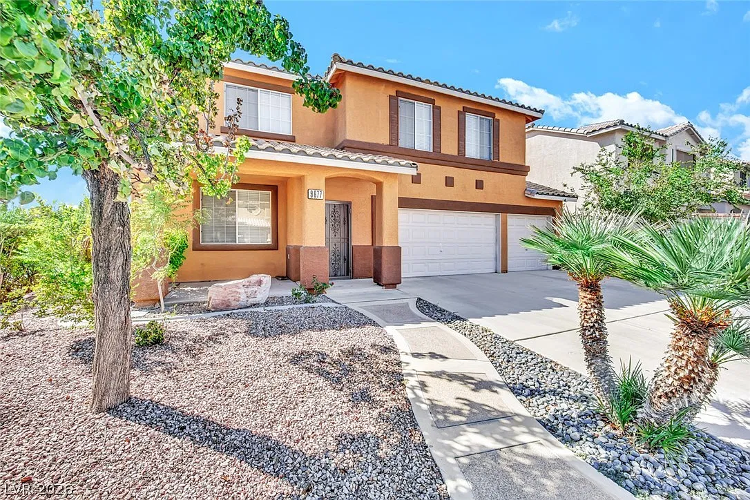 4 bed, 2.5 bath, 2510 sqft, $2,500 — Photo 4