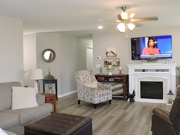 4th image of 126 Buckeye Ct