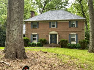 10947 Lawyers Rd, Reston, VA 20191