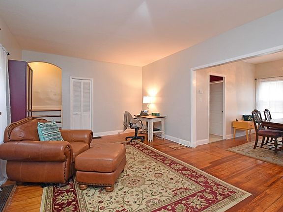 4th image of 4412 Greenlee Ave