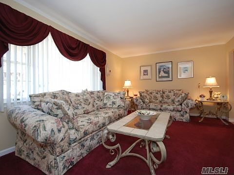3rd image of 63 Patchogue Dr