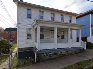 316 Hawthorne Ave APT 1, Greensburg, PA 15601