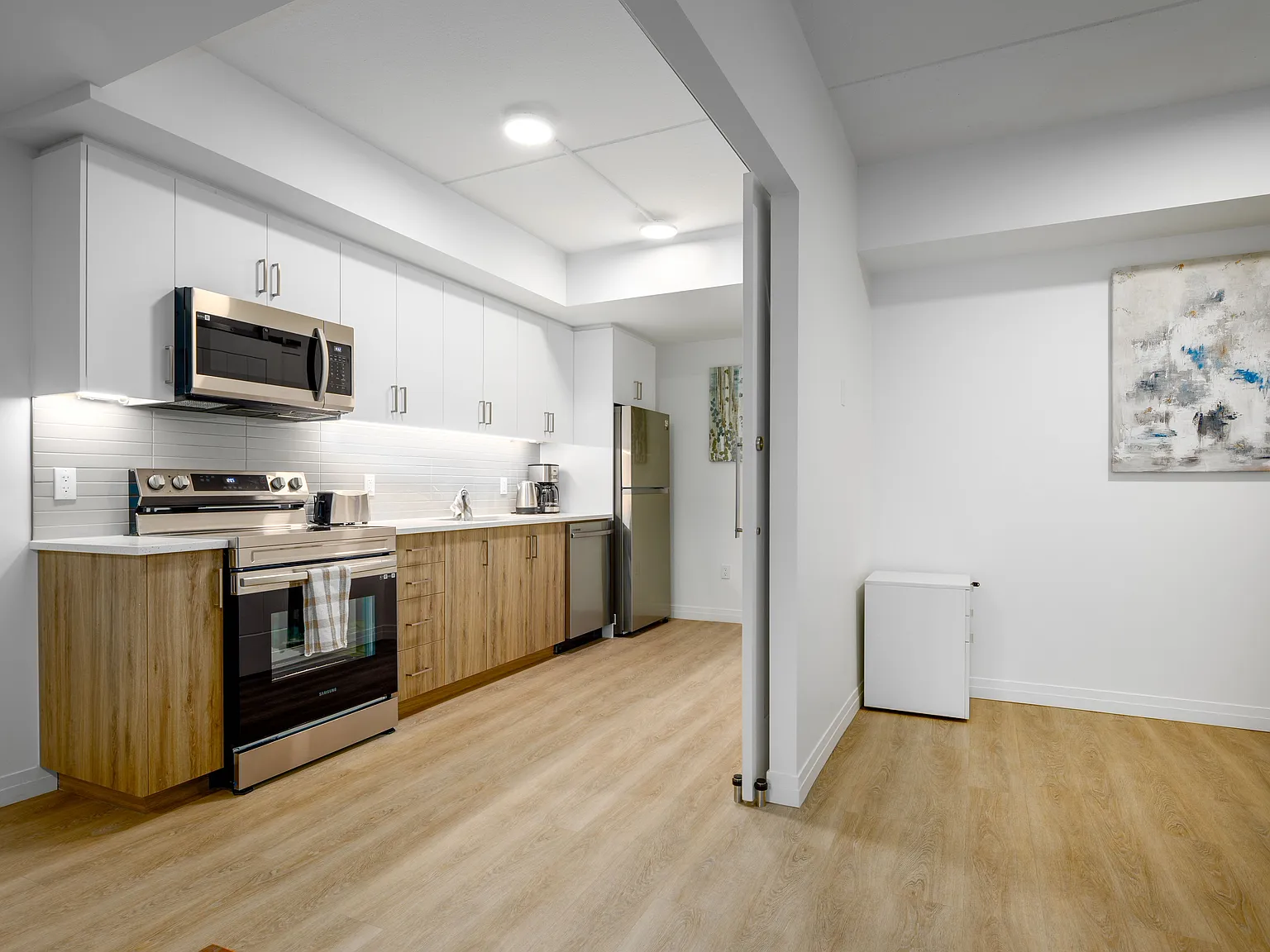 99 Milford Avenue — Photo 1