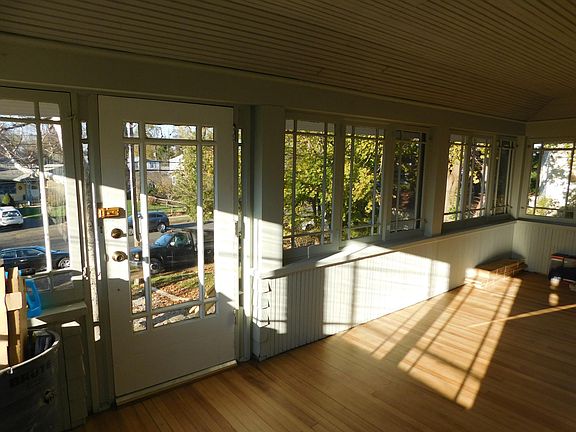 4th image of 26 Indian Neck Ave #1