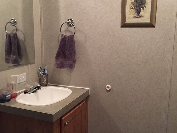 5th image of 7888 Parkwood Dr