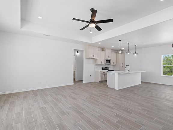 5th image of 175 Owens